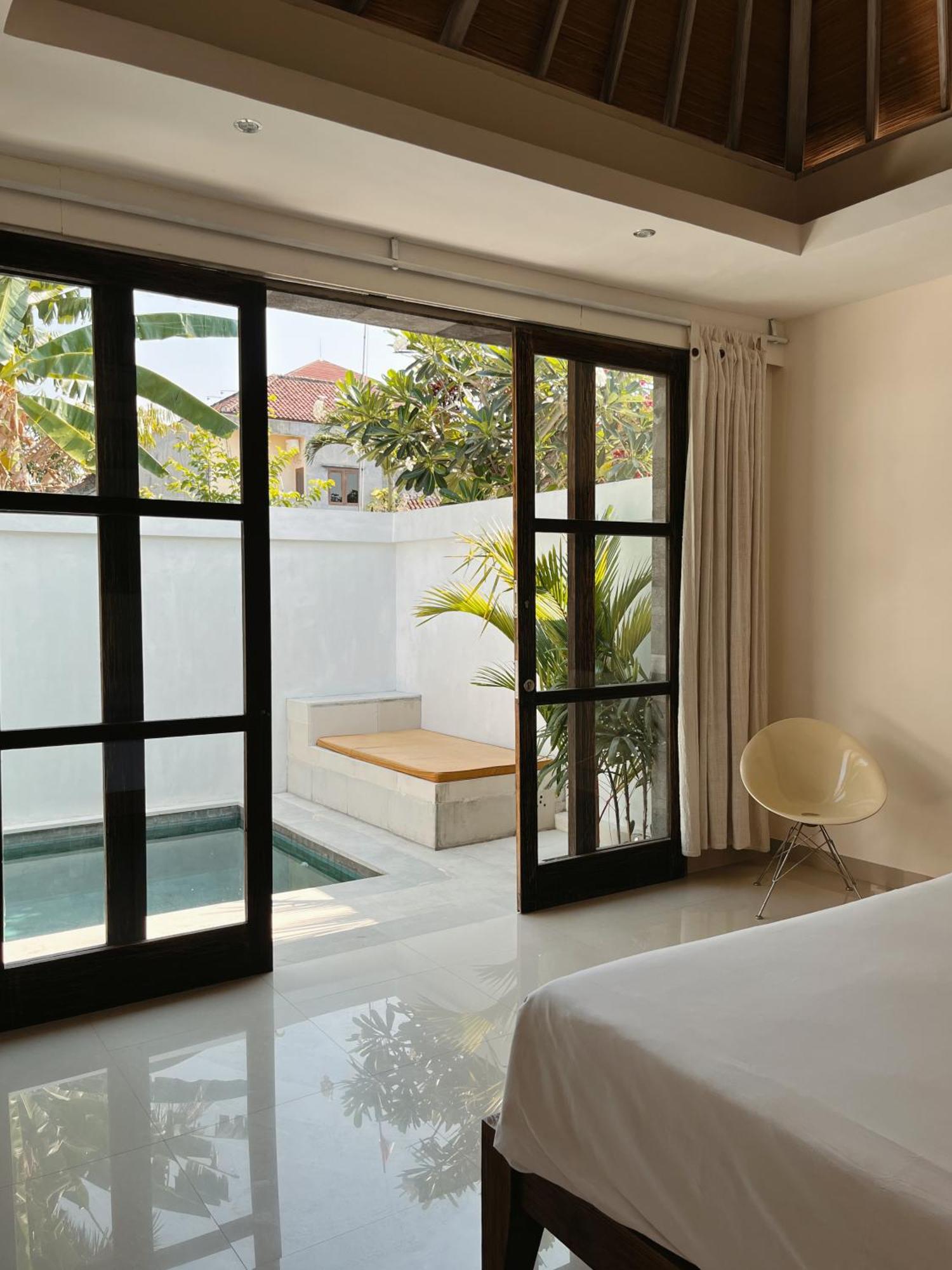 Aster Villa Seminyak Kültér fotó